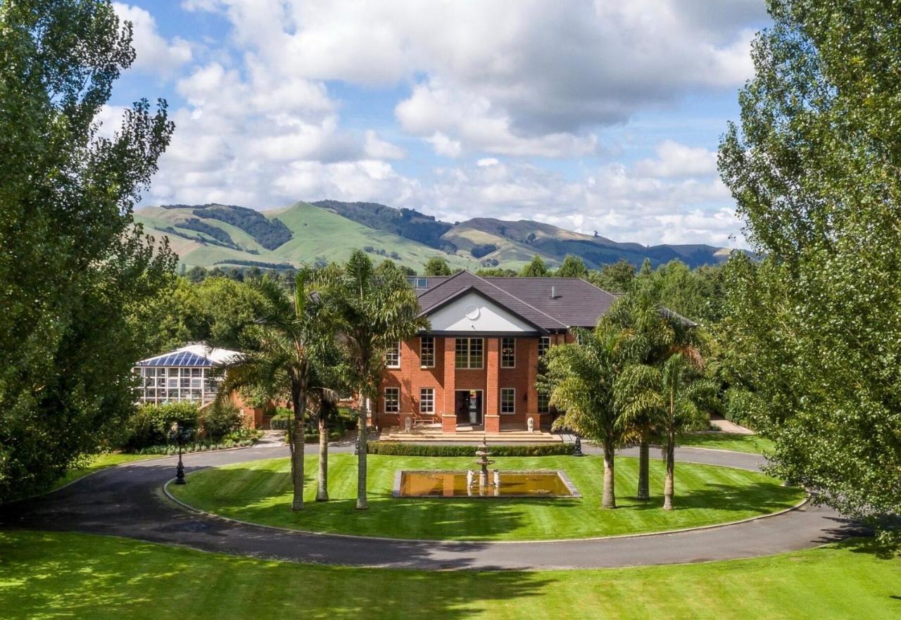 Henley Hotel Кеймбридж Екстериор снимка