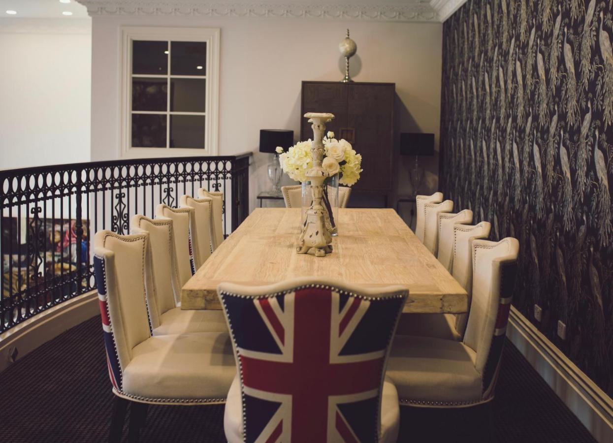 Henley Hotel Кеймбридж Екстериор снимка