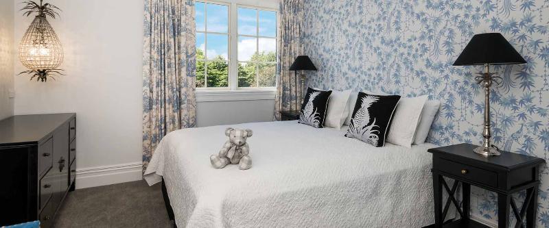 Henley Hotel Кеймбридж Екстериор снимка